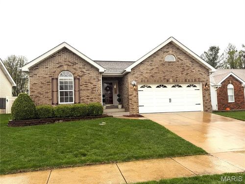 17026 Old Hollow Dr, Wildwood, MO, 63040-1144 | Card Image