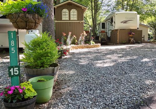 185 Choestoe Valley Cir, Blairsville, GA, 30512-7598 | Card Image