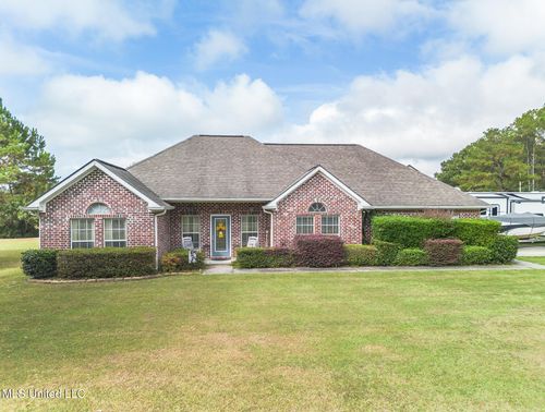 12009 Circle G Ranch Rd, Picayune, MS, 39466-8253 | Card Image