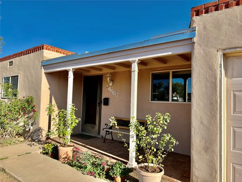 3332 Siringo Rd, Santa Fe, NM, 87507-5053 | Card Image