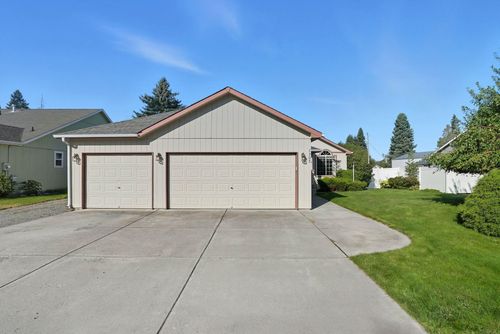 1307 N Pierce Rd, Spokane Valley, WA, 99206-4809 | Card Image
