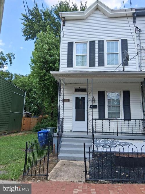 2226 Chester St Se, WASHINGTON, DC, 20020-5704 | Card Image