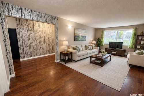 7-2121 Rae St, Regina, SK, S4T2E8 | Card Image