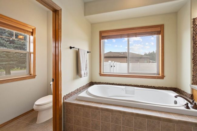 20303 E Happy Trails Ln, House other with 5 bedrooms, 4 bathrooms and null parking in Otis Orchards WA | Image 18