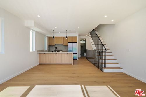 a-6765 Lexington Avenue, Los Angeles, CA, 90038 | Card Image