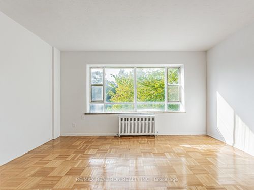 304-156 Kingston Rd, Toronto, ON, M4L1T1 | Card Image