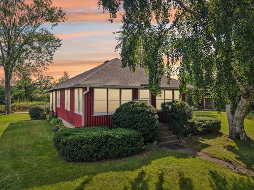 W8135 Elm Point Road, LAKE MILLS, WI, 53551 | Card Image