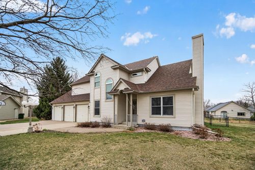 8057 Garfield St Ne, Spring Lake Park, MN, 55432-2164 | Card Image