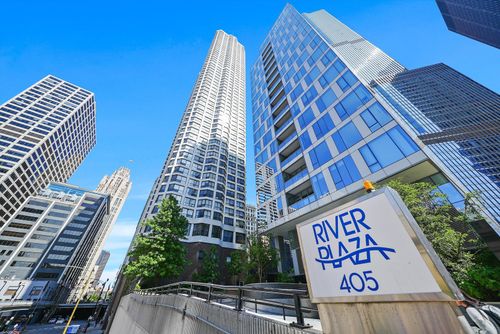 4701-405 N Wabash Ave, Chicago, IL, 60611-5690 | Card Image