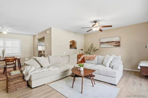 111-2514 Clairemont Ct, San Diego, CA, 92117-6706 | Card Image