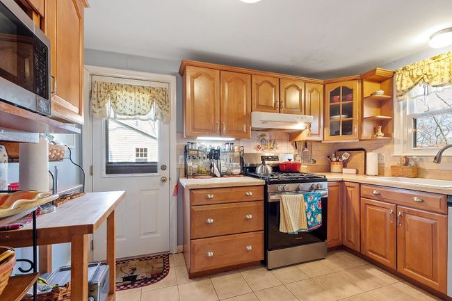 31 Biscayne Pkwy, House other with 3 bedrooms, 3 bathrooms and null parking in Nashua NH | Image 12