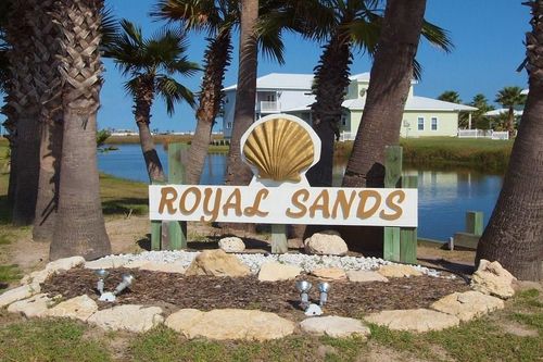 355 Royal Dunes Cir, Port Aransas, TX, 78373-4978 | Card Image