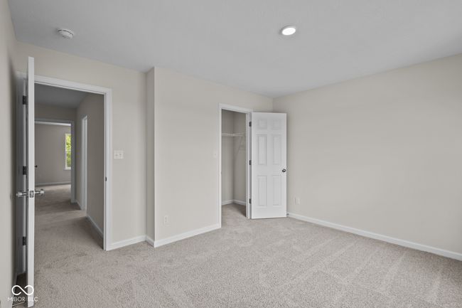 5444 Aspen Wood Ln, House other with 5 bedrooms, 3 bathrooms and null parking in Indianapolis IN | Image 18