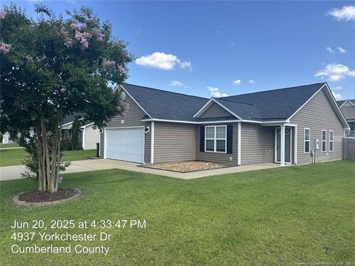 4937 Yorkchester Dr, Fayetteville, NC, 28314-8555 | Card Image