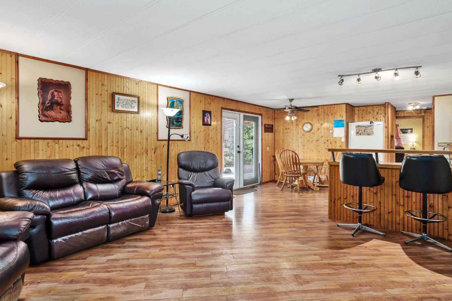 Residential in Spruce View 4
