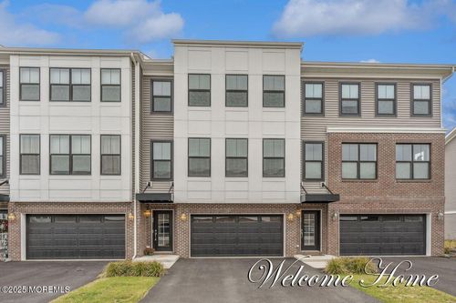 46 Mariveles Way, Tinton Falls, NJ, 07724-3224 | Card Image