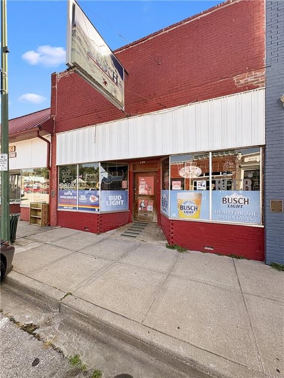 119 1st St, Pleasant Hill, MO 64080-1603