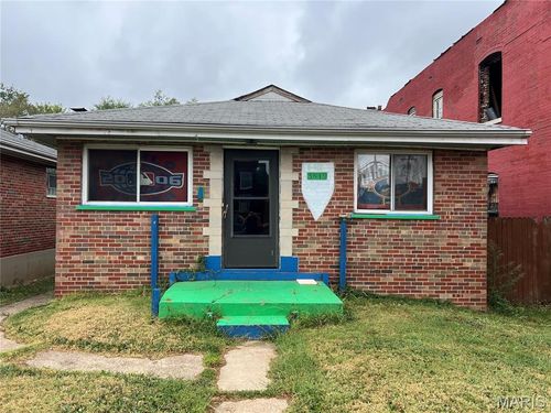3819 California Ave, Saint Louis, MO, 63118-4501 | Card Image
