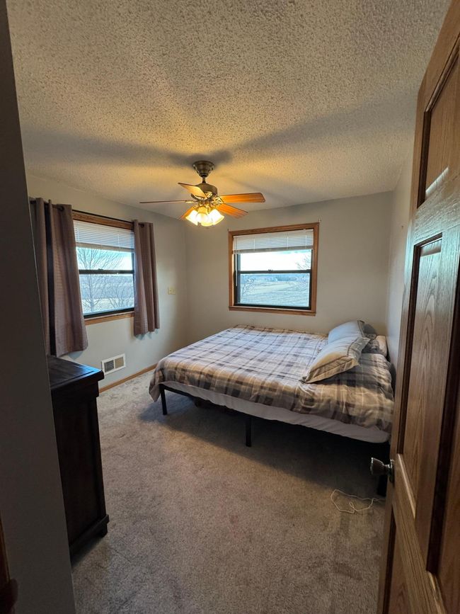 bedroom #4-main floor | Image 12