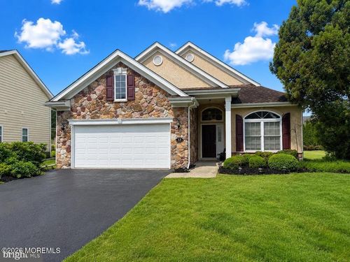 13 Wedgewood Court, Berlin, NJ, 08009 | Card Image