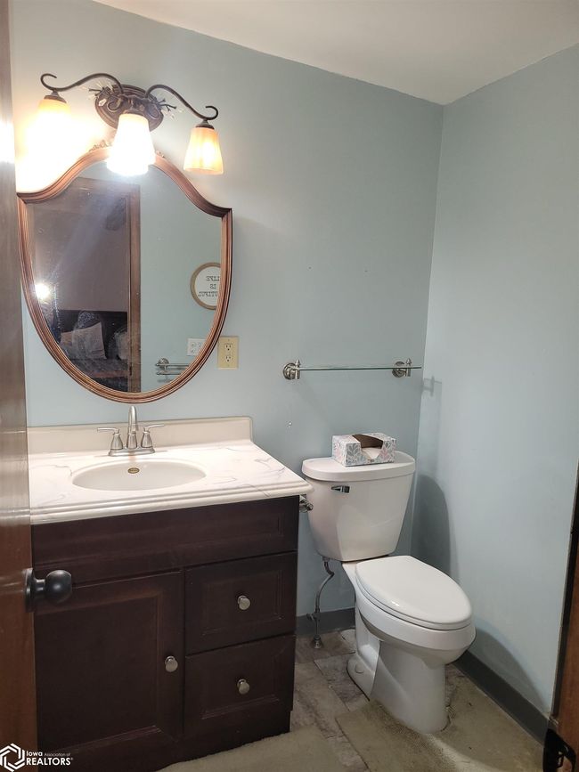1020 W Broadway St, Home with 3 bedrooms, 2 bathrooms and 2 parking in Eagle Grove IA | Image 22
