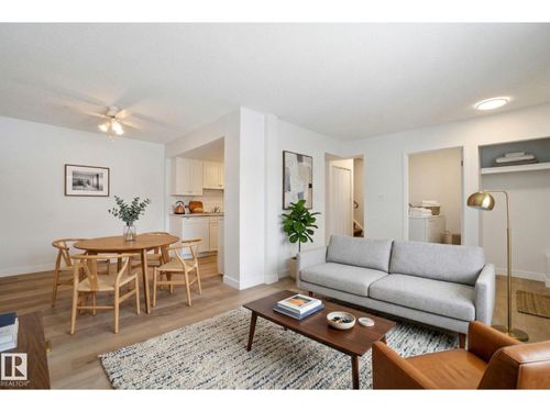308-2908 116a Ave Nw, Edmonton, AB, T5W4R7 | Card Image