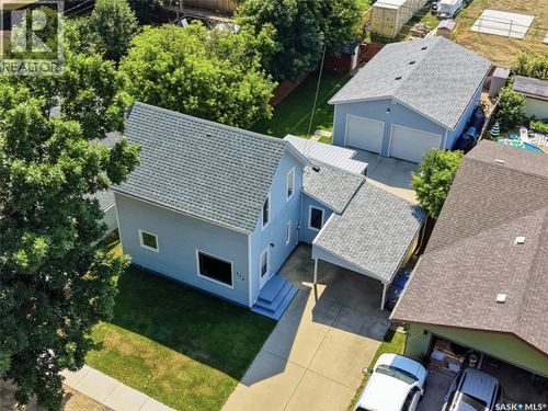316 1st St E, Corman Park, SK, S0K1A0 | Card Image