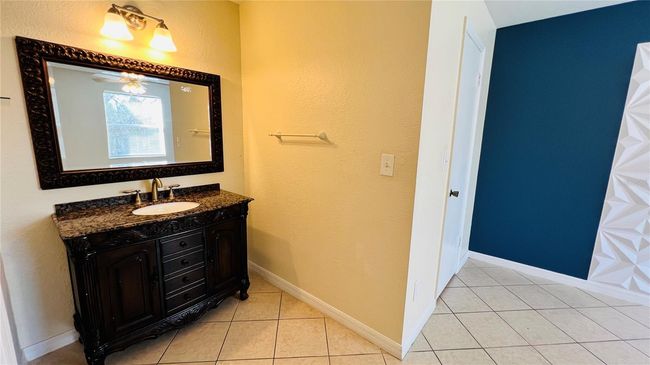 APT-627 - 5773 Gatlin Ave, Condo with 2 bedrooms, 1 bathrooms and null parking in ORLANDO FL | Image 33