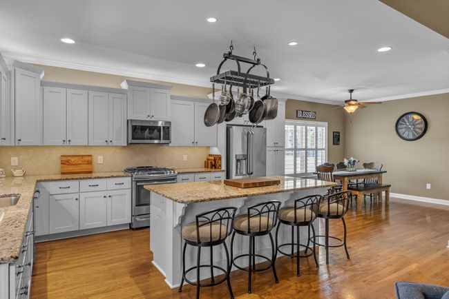 1025 Rudder Dr, House other with 4 bedrooms, 3 bathrooms and 2 parking in Spring Hill TN | Image 6