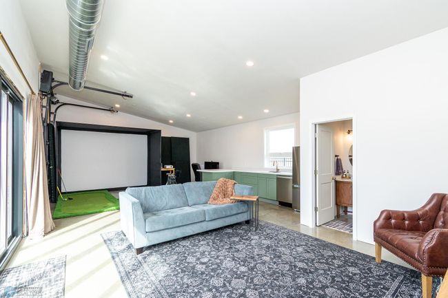 Outbuilding Living Space | Image 99