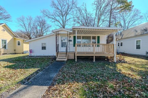 320 Oglewood Ave, Knoxville, TN, 37917-5329 | Card Image