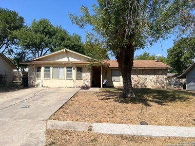 9501 Bear Creek Dr, House other with 3 bedrooms, 2 bathrooms and null parking in San Antonio TX | Image 1