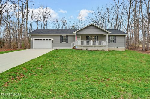5046 Ostego Dr, Crossville, TN, 38572-9007 | Card Image