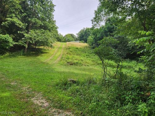 2224 Ocean Rd Ne, Salineville, OH, 43945-9415 | Card Image