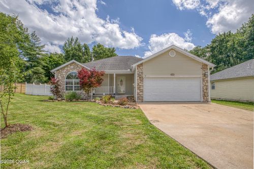 1060 Millruss Pl, Oronogo, MO, 64855-9369 | Card Image