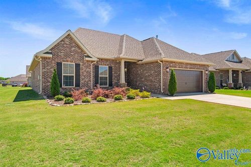 100 Tanner Drake Ct, New Market, AL, 35761-4402 | Card Image