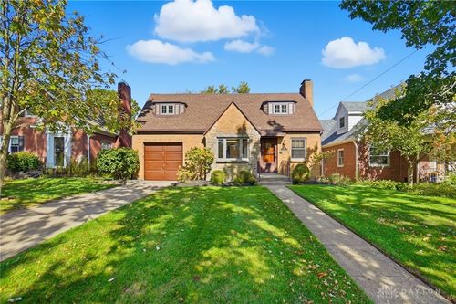 235 Claranna Ave, Oakwood, OH, 45419-1737 | Card Image