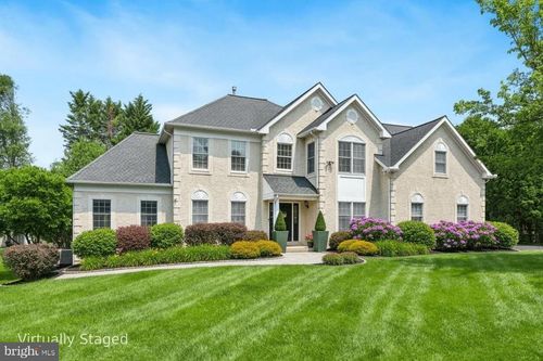 741 Heatherstone Dr, Berwyn, PA, 19312-2504 | Card Image