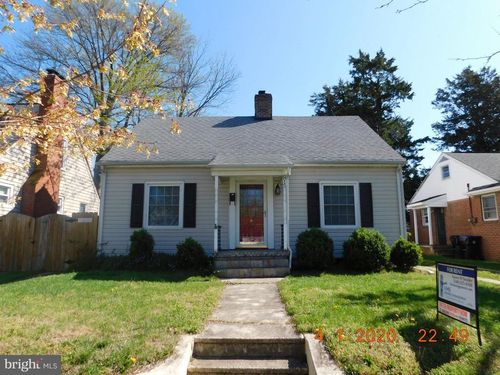 815 Bright St, FREDERICKSBURG, VA, 22401-5406 | Card Image