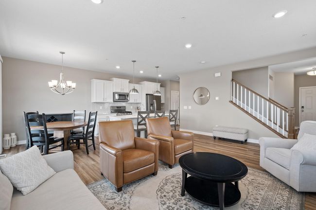 10_19000_72nd10_mls.jpg | Image 5