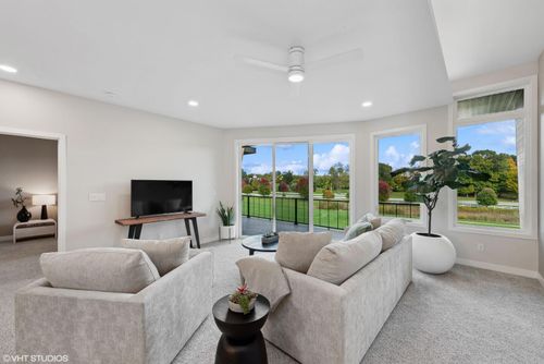 190 Yard Perfect Dr, La Porte, IN, 46350-6087 | Card Image