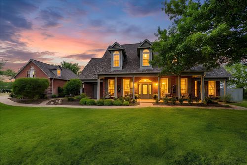 705 W Hill Dr, Aledo, TX, 76008-2558 | Card Image