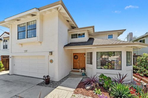 4445 Esta Ln, Soquel, CA, 95073 | Card Image