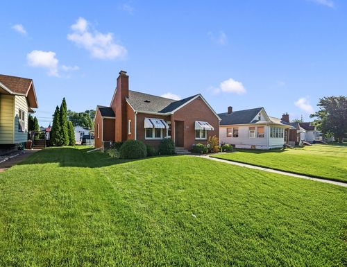 2134 W Locust St, Davenport, IA, 52804-2457 | Card Image