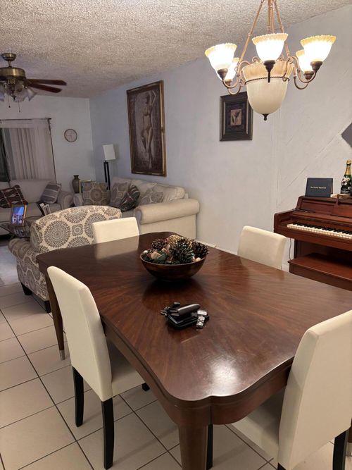 323-3-2980 Riverside Dr, Coral Springs, FL, 33065-1008 | Card Image