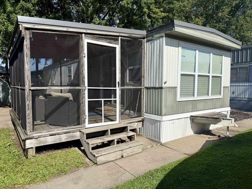 208 Hideaway Court, Prairie Du Chien, WI, 53821 | Card Image