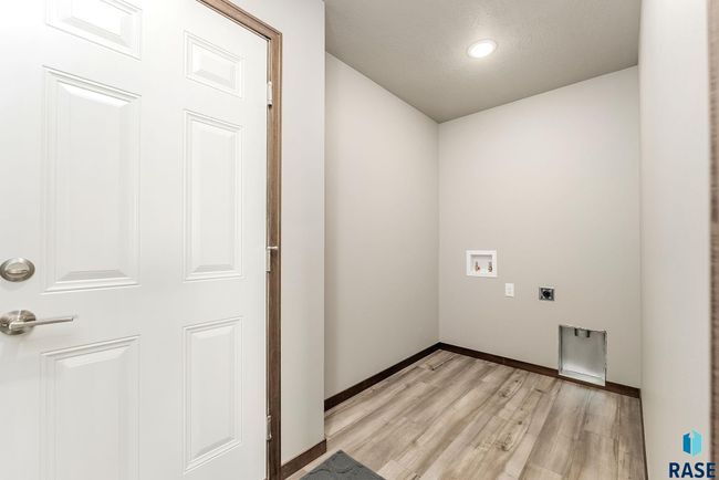 1320 N Poplar Ave, House other with 2 bedrooms, 2 bathrooms and null parking in Tea SD | Image 19