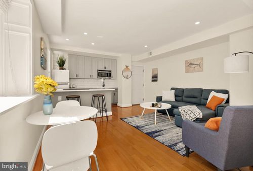 apt-31-1125 12th St Nw, WASHINGTON, DC, 20005-4649 | Card Image