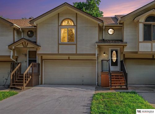 311 E 17th Ave, Bellevue, NE, 68005-3464 | Card Image