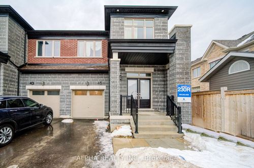 45 Kentledge Ave, Holland Landing, ON, L9N0W3 | Card Image